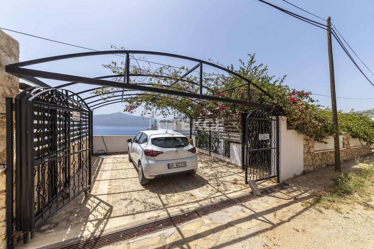 Villa à Kalkan, Turquie, 260 m² - image 11