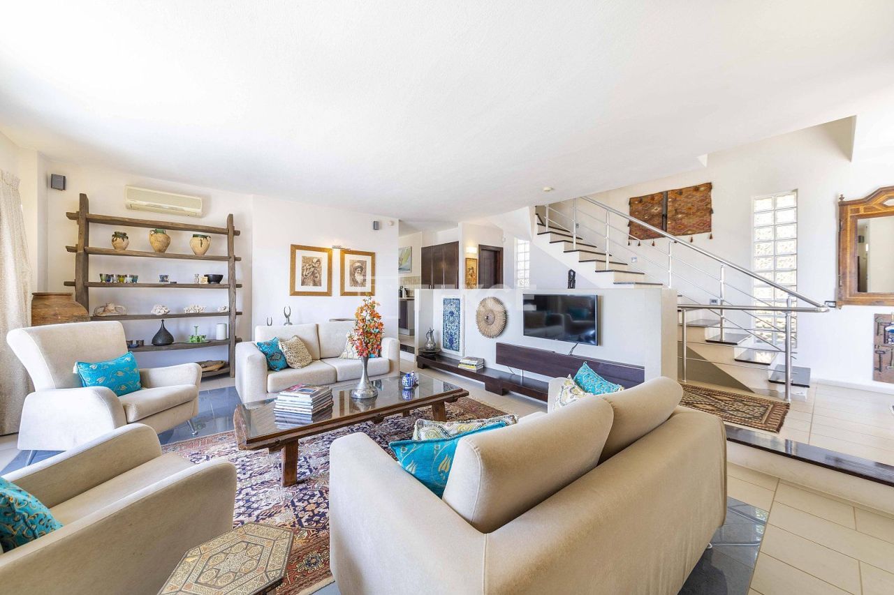 Villa à Kalkan, Turquie, 330 m² - image 19