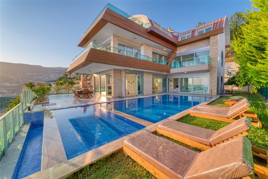 Villa à Alanya, Turquie, 300 m² - image 1