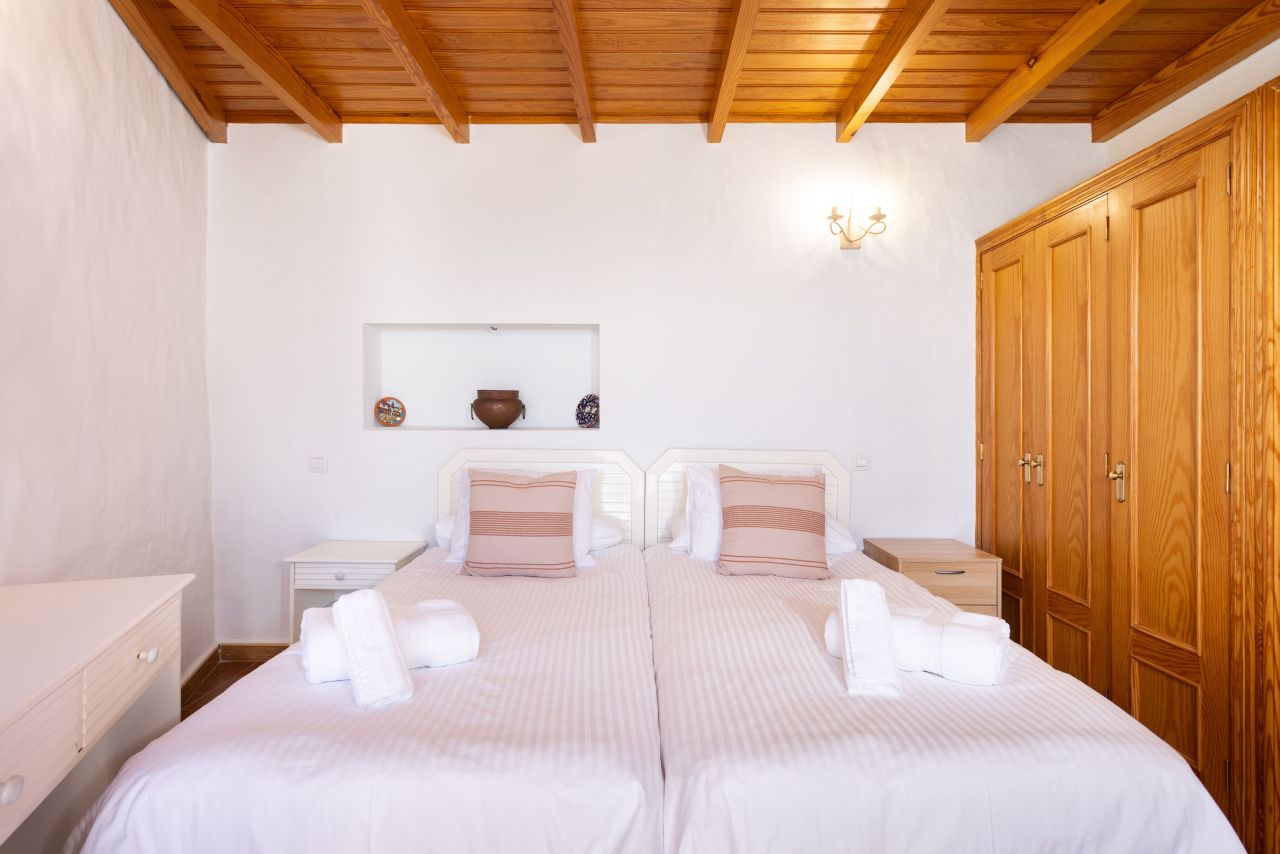 Flat in San Juan de la Rambla, Spain, 65 m² - picture 10