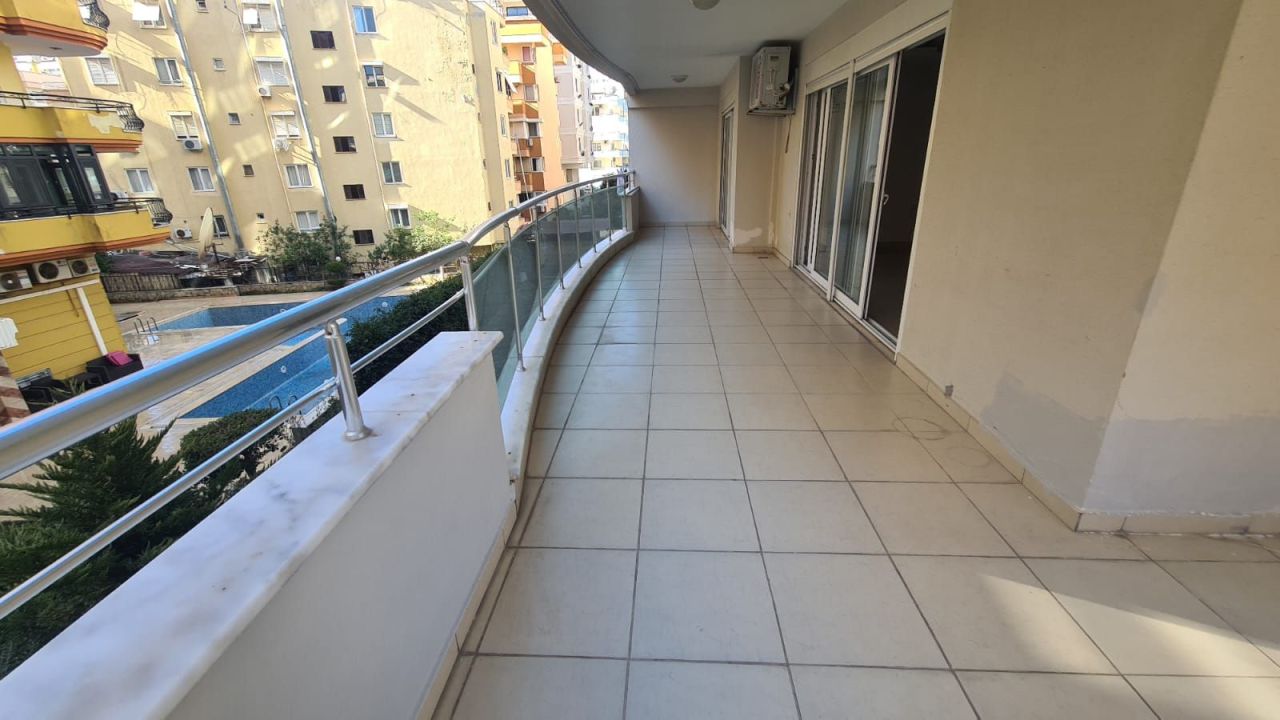 Apartment in Alanya, Turkey, 125 m² - picture 1