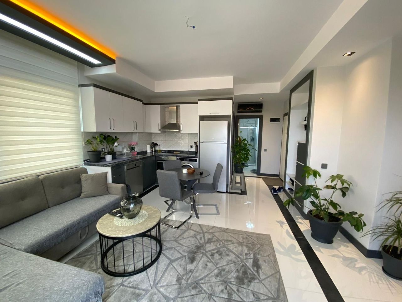 Apartment in Alanya, Turkey, 59 m² - picture 1