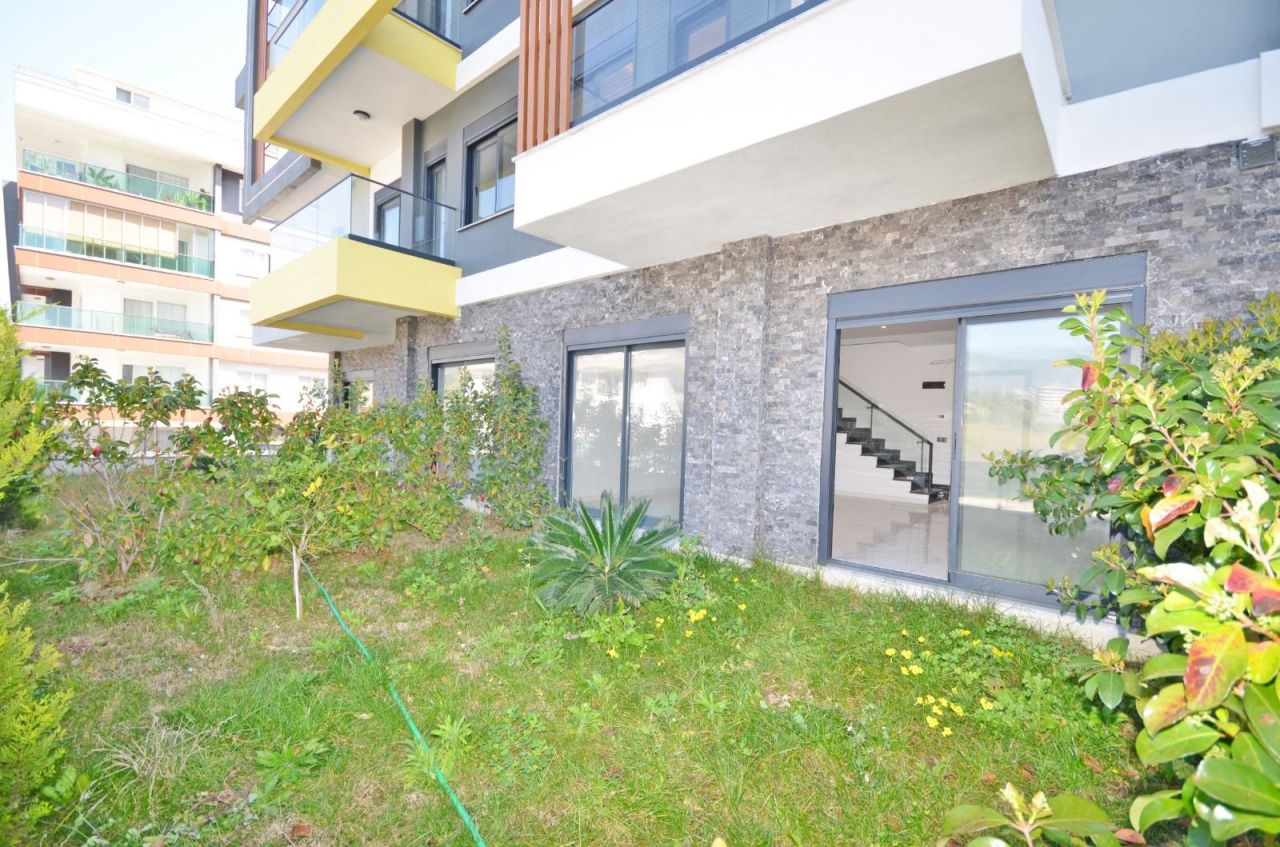 Apartment in Alanya, Turkey, 110 m² - picture 1