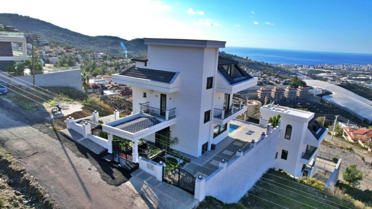 Villa en Alanya, Turquia, 300 m² - imagen 1