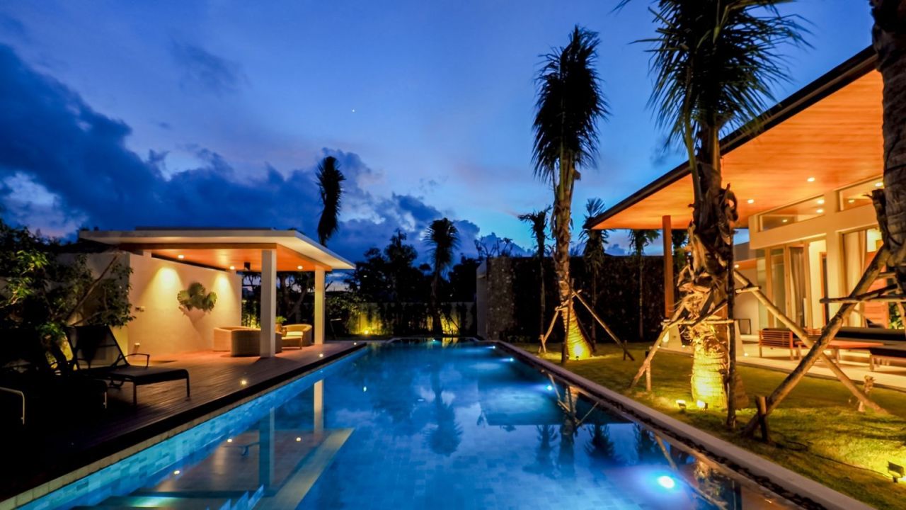 Villa am Strand von Layan, Thailand, 329 m² - Foto 1