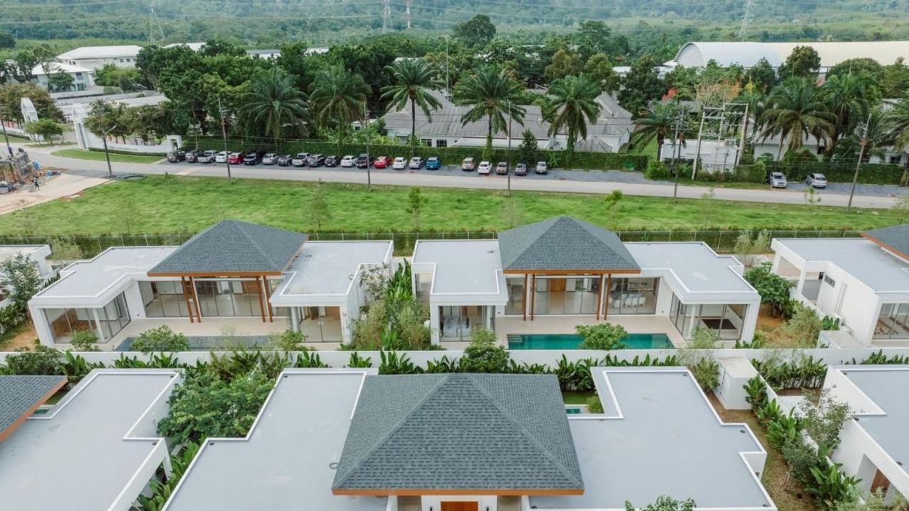 Villa à Thalang, Thaïlande, 394 m² - image 1