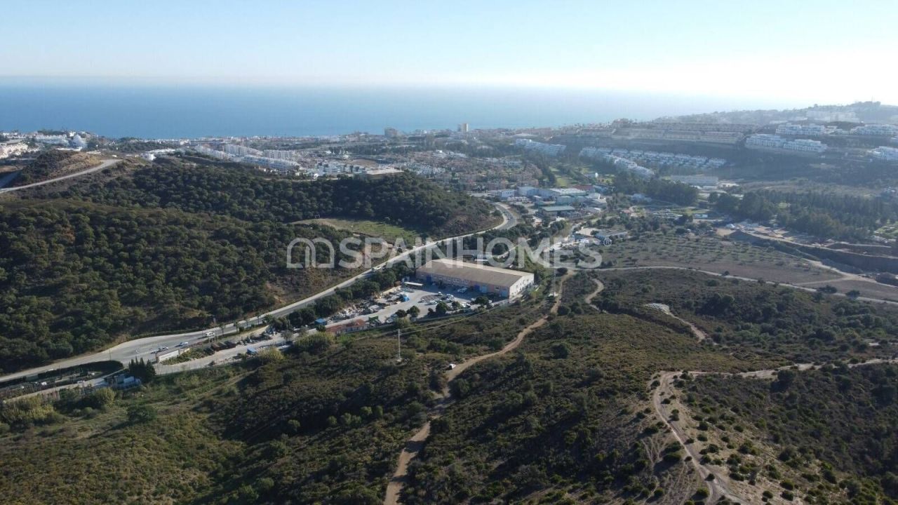 Land in Mijas, Spain, 178 820 m² - picture 3