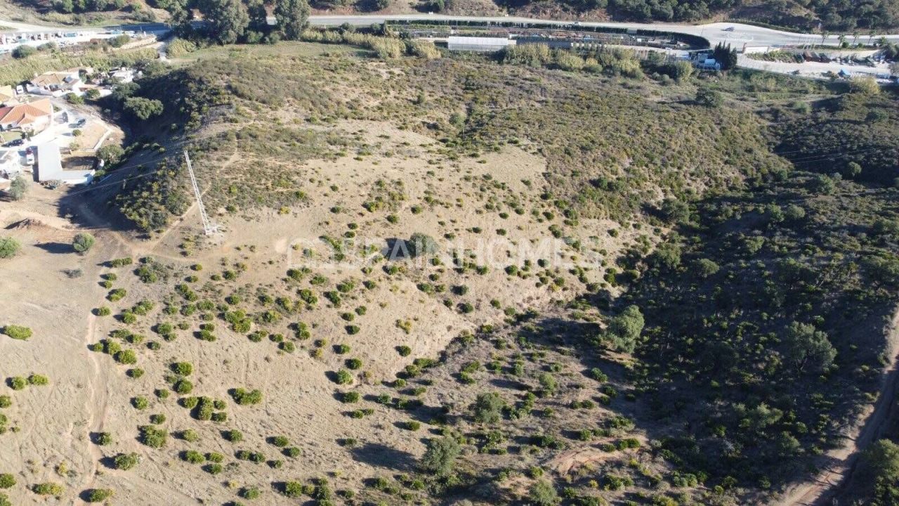 Land in Mijas, Spain, 178 820 m² - picture 18