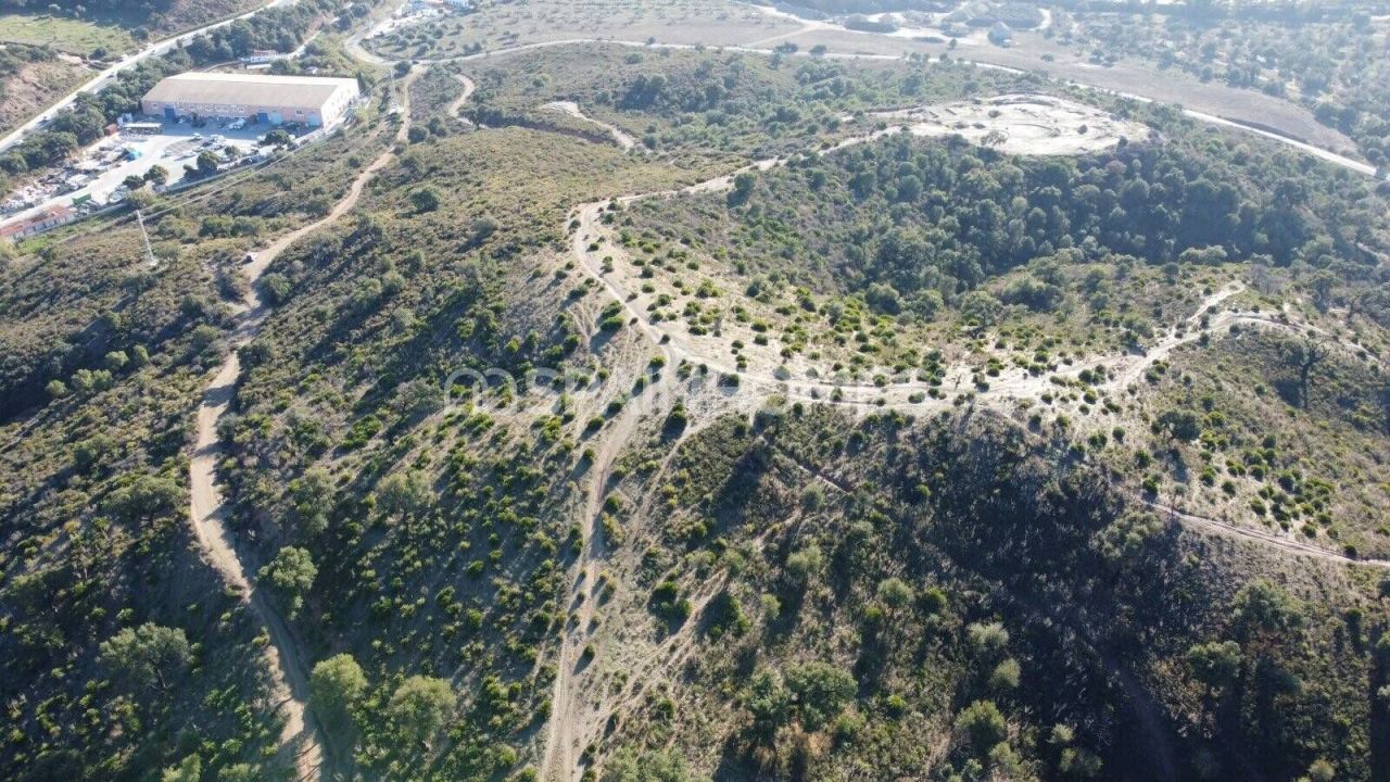 Land in Mijas, Spain, 178 820 m² - picture 19