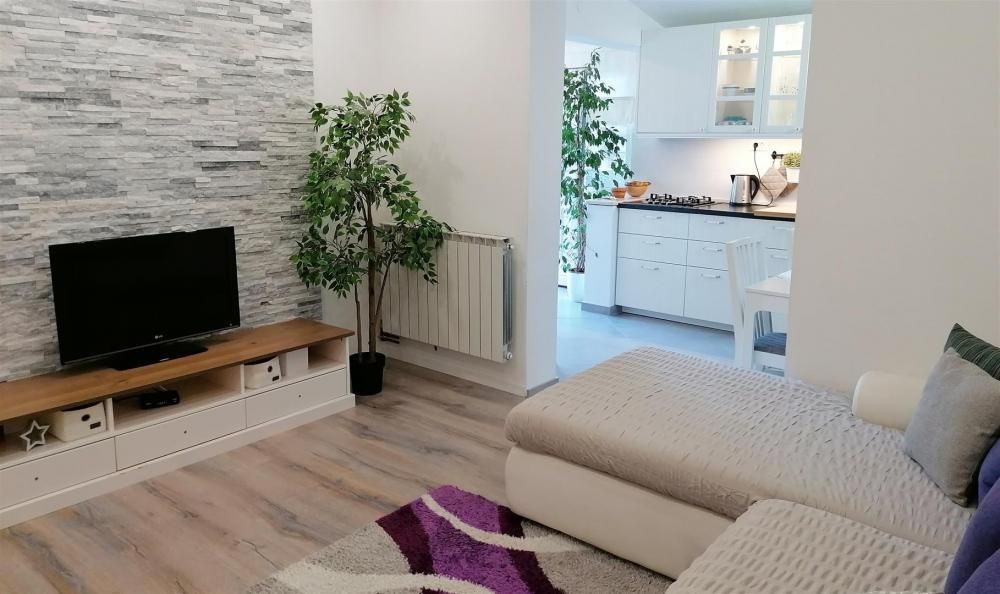 Hotel on Hvar, Croatia, 460 m² - picture 2