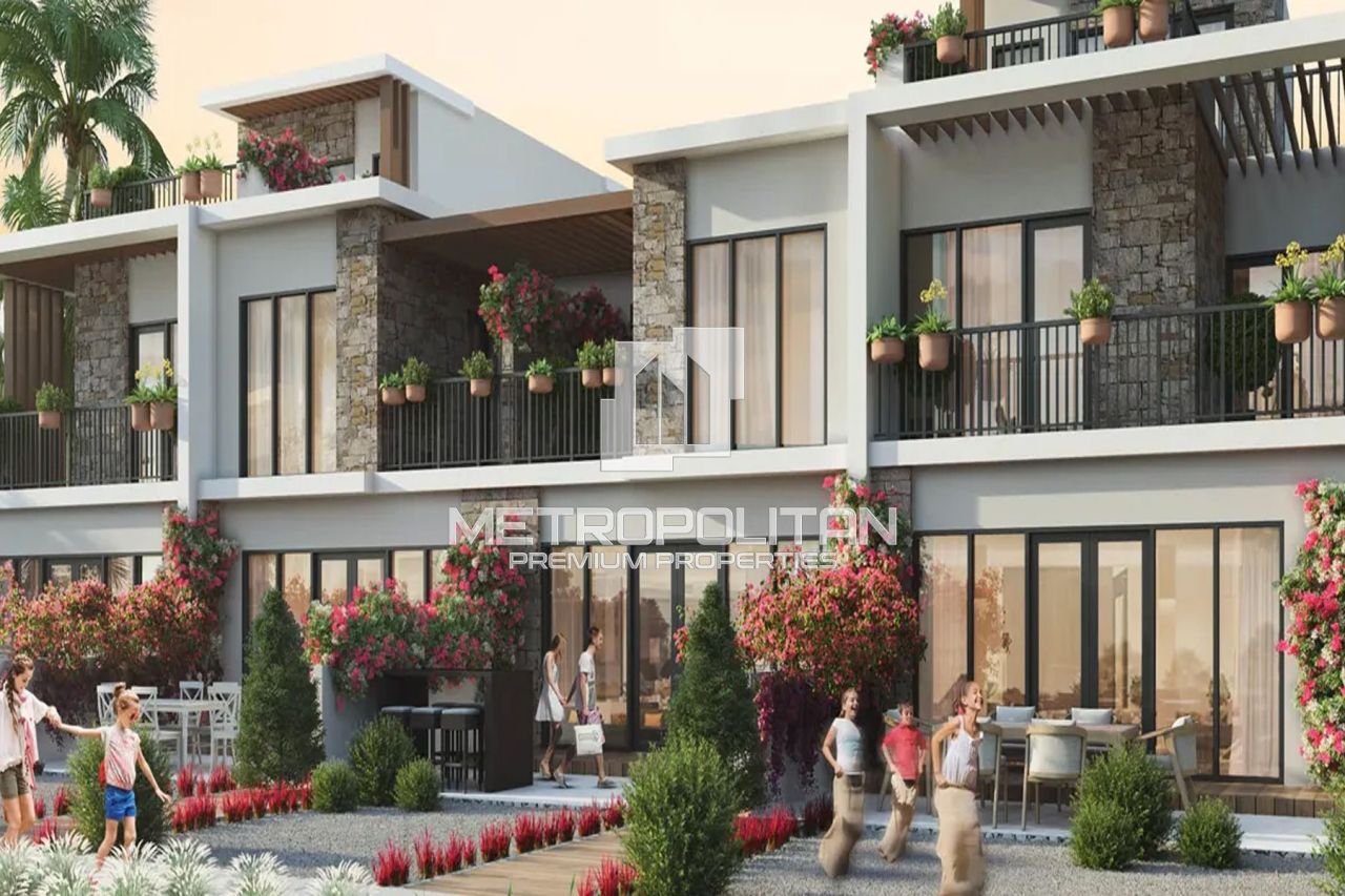 Townhouse in Dubai, UAE, 144 m² - picture 1