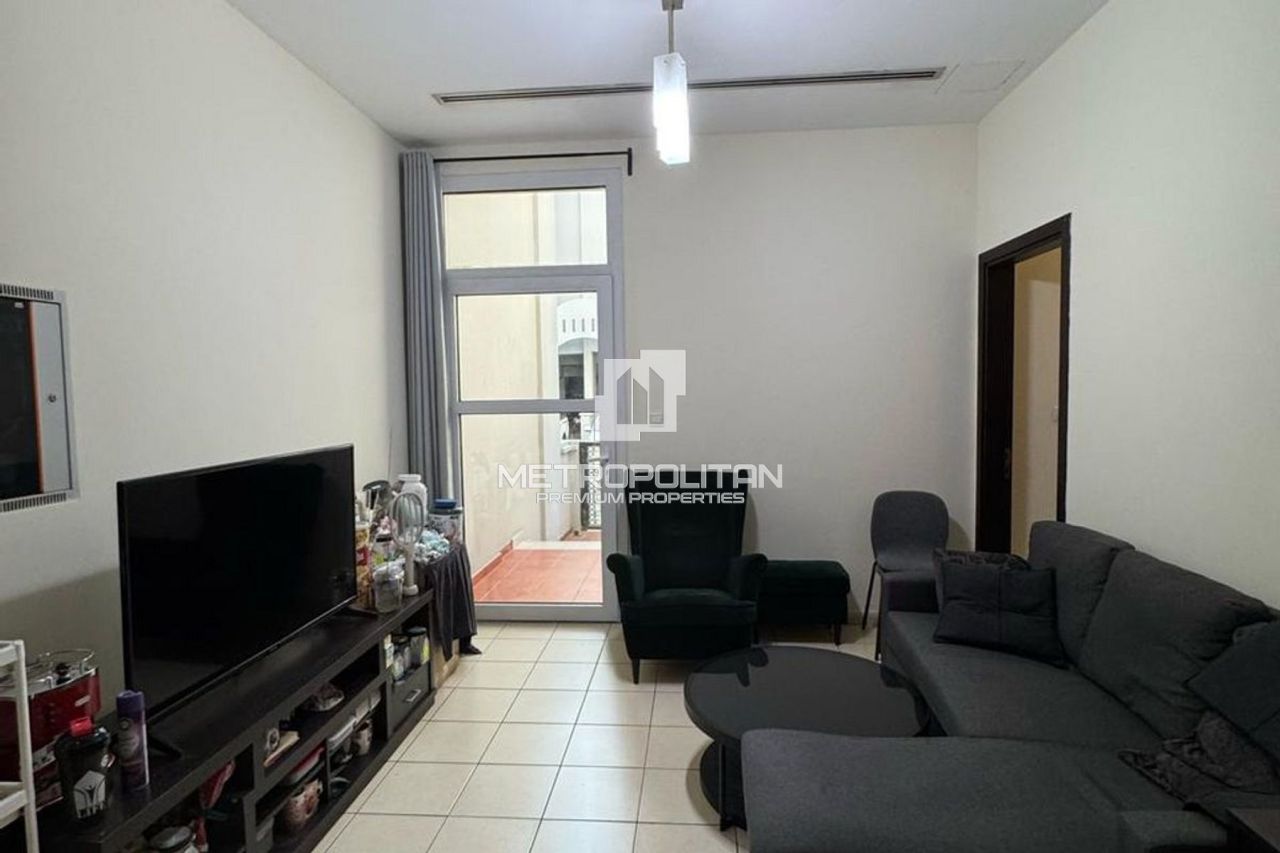 Apartamento en Dubái, EAU, 61 m² - imagen 1