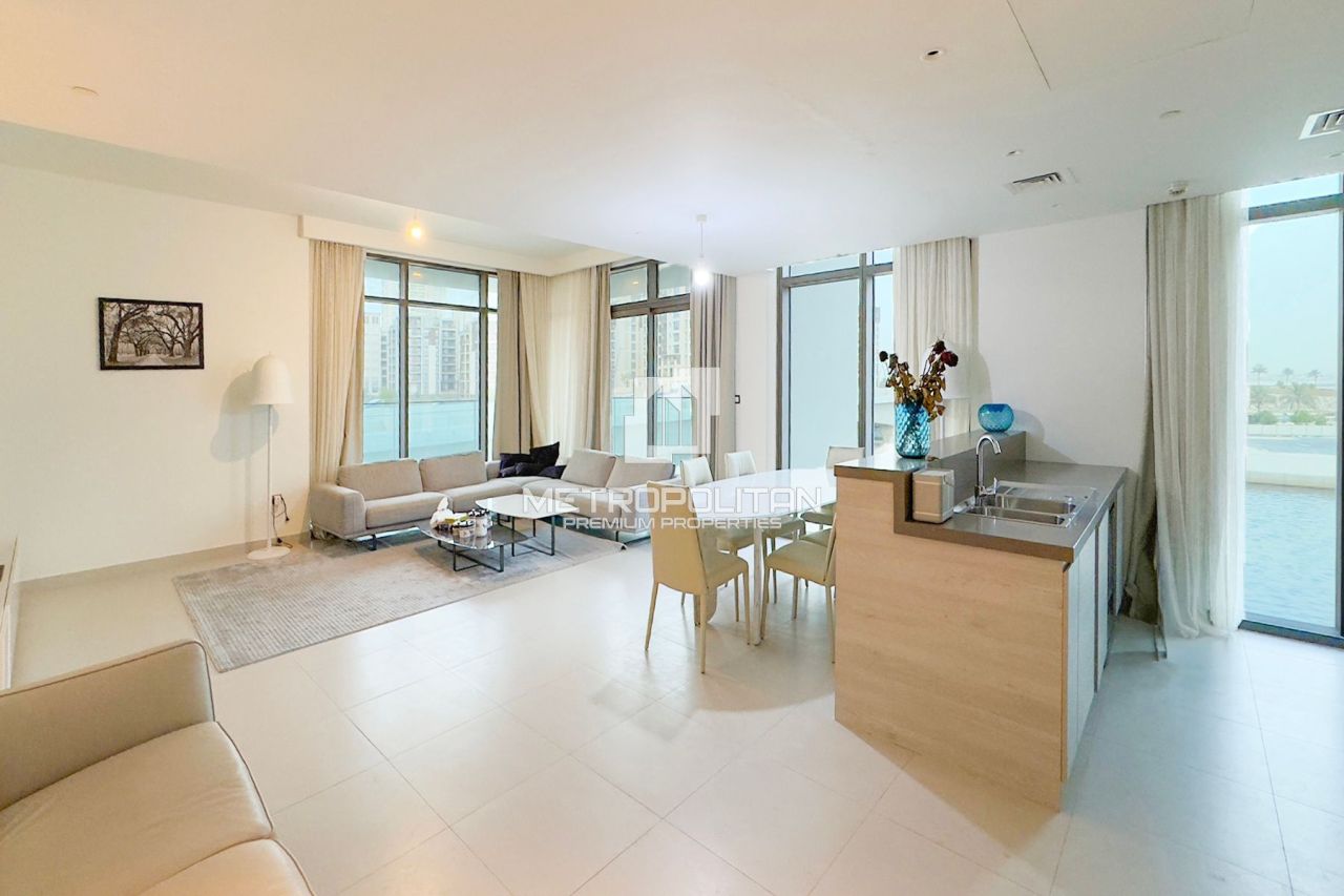 Apartment in Dubai, UAE, 171 m² - picture 1