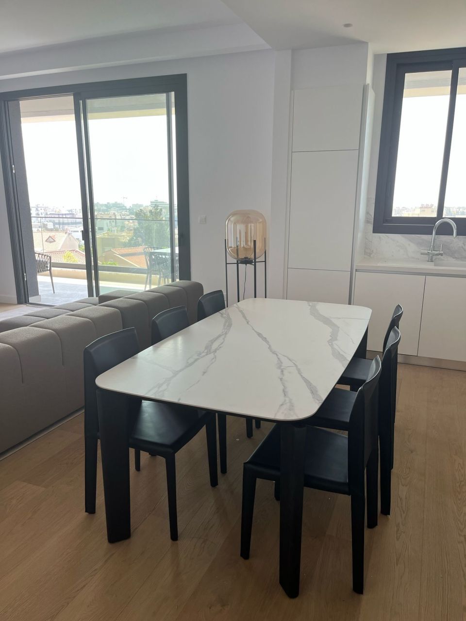 Apartment in Germasogeia, Cyprus - picture 3