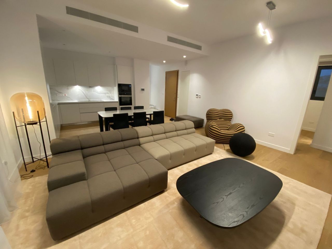 Apartment in Germasogeia, Cyprus - picture 6