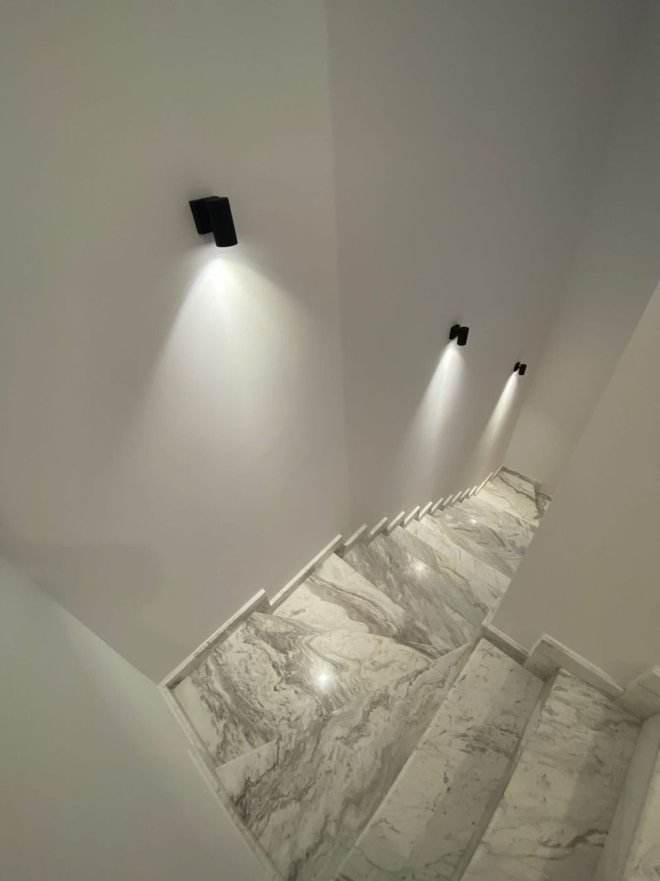 Apartment in Germasogeia, Cyprus - picture 18