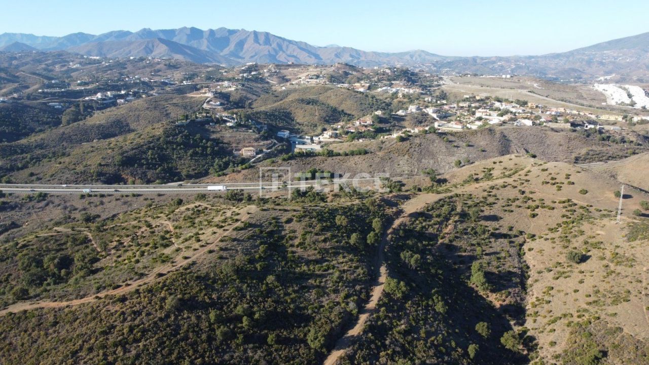 Terreno a Mijas, Spagna, 178 820 m2 - foto 13