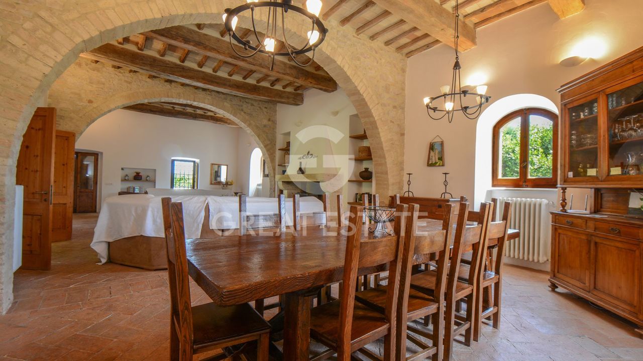 House in Baschi, Italy, 536.4 m² - picture 10