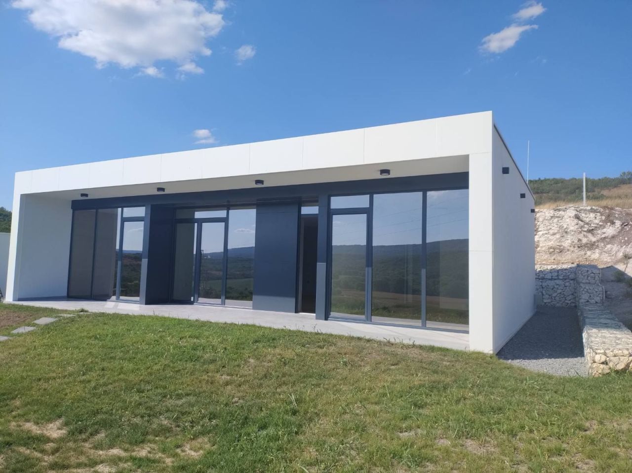 House in Balchik, Bulgaria, 142 m² - picture 1