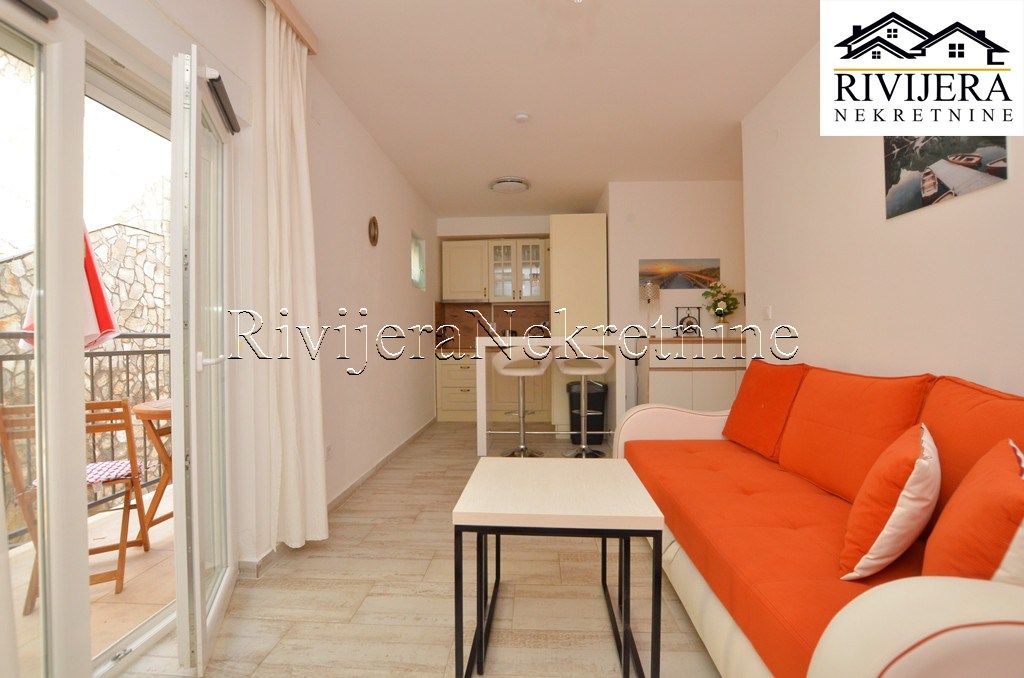 Appartement à Herceg-Novi, Monténégro, 35 m² - image 1