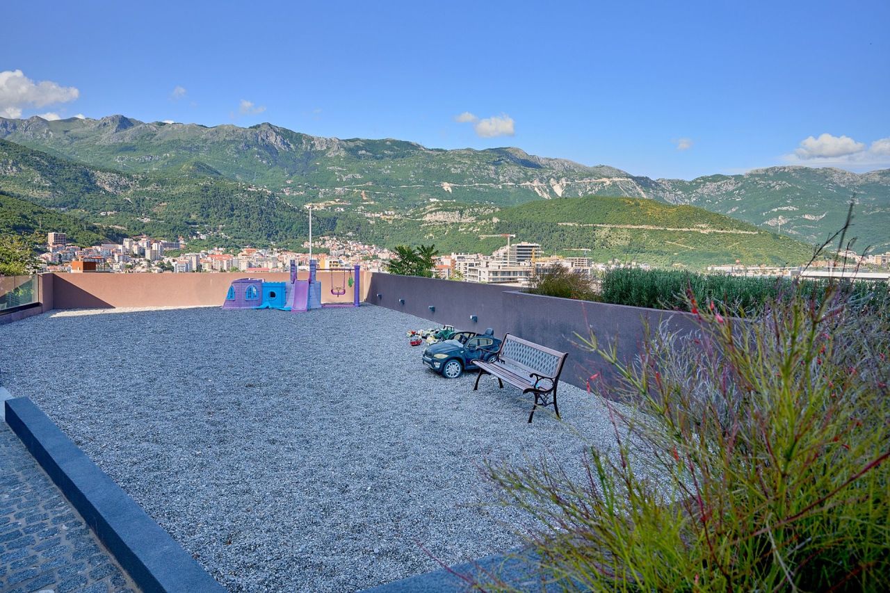 Ático en Budva, Montenegro, 264 m² - imagen 7