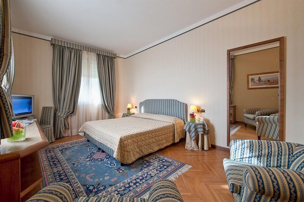 Hotel in Montecatini Terme, Italy, 8 000 m² - picture 1