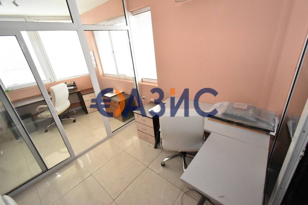 Proprietà commerciale a Spiaggia assolata, Bulgaria, 213 m² - foto 19