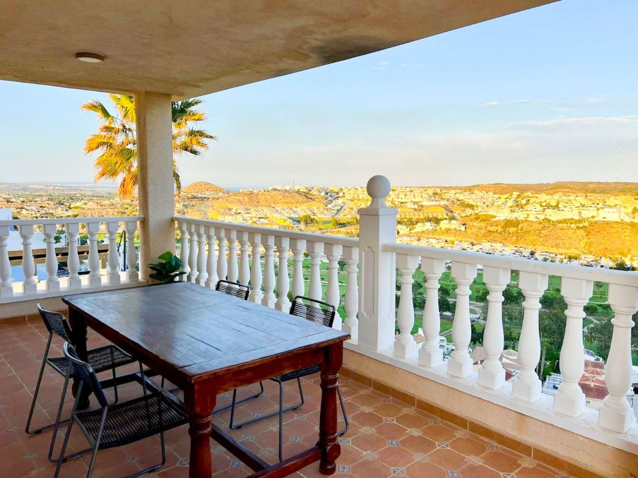 Chalet in Ciudad Quesada, Spanien, 250 m² - Foto 1