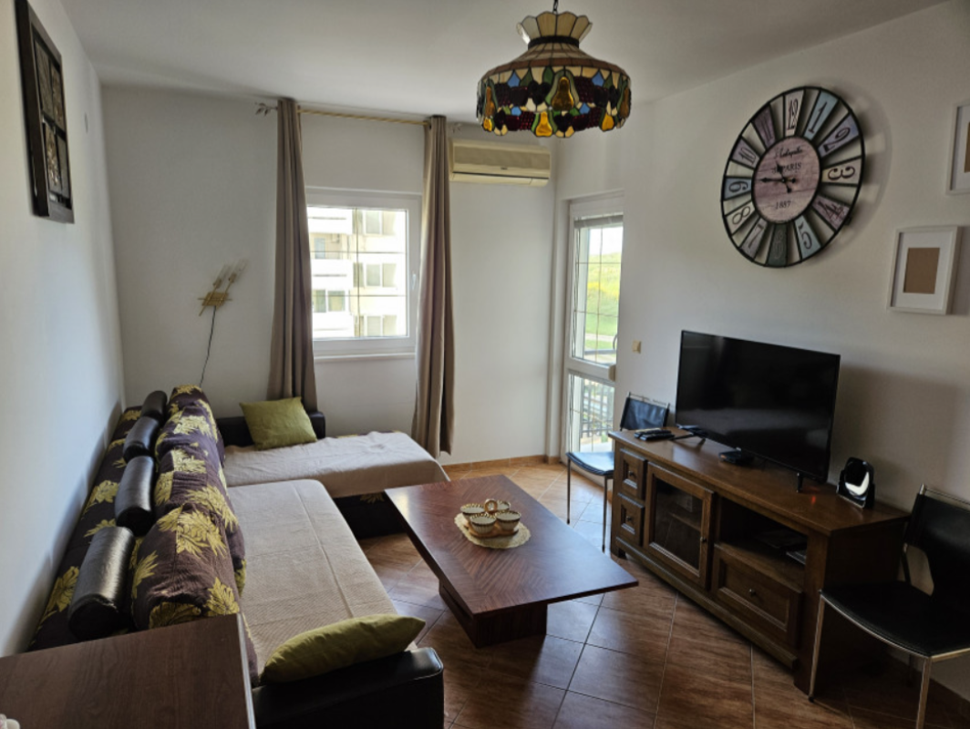 Piso en Sutomore, Montenegro, 60 m² - imagen 1
