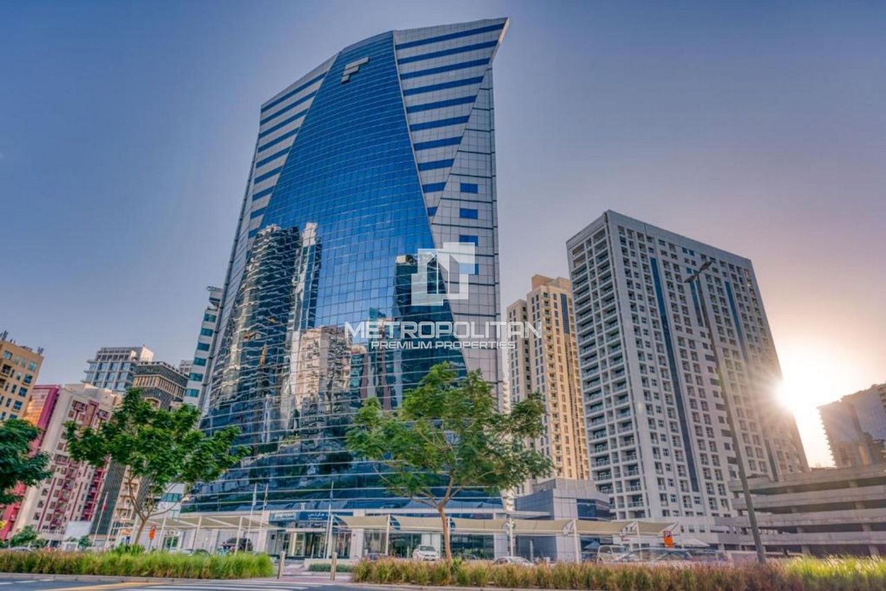 Apartamento en Dubái, EAU, 66 m² - imagen 1