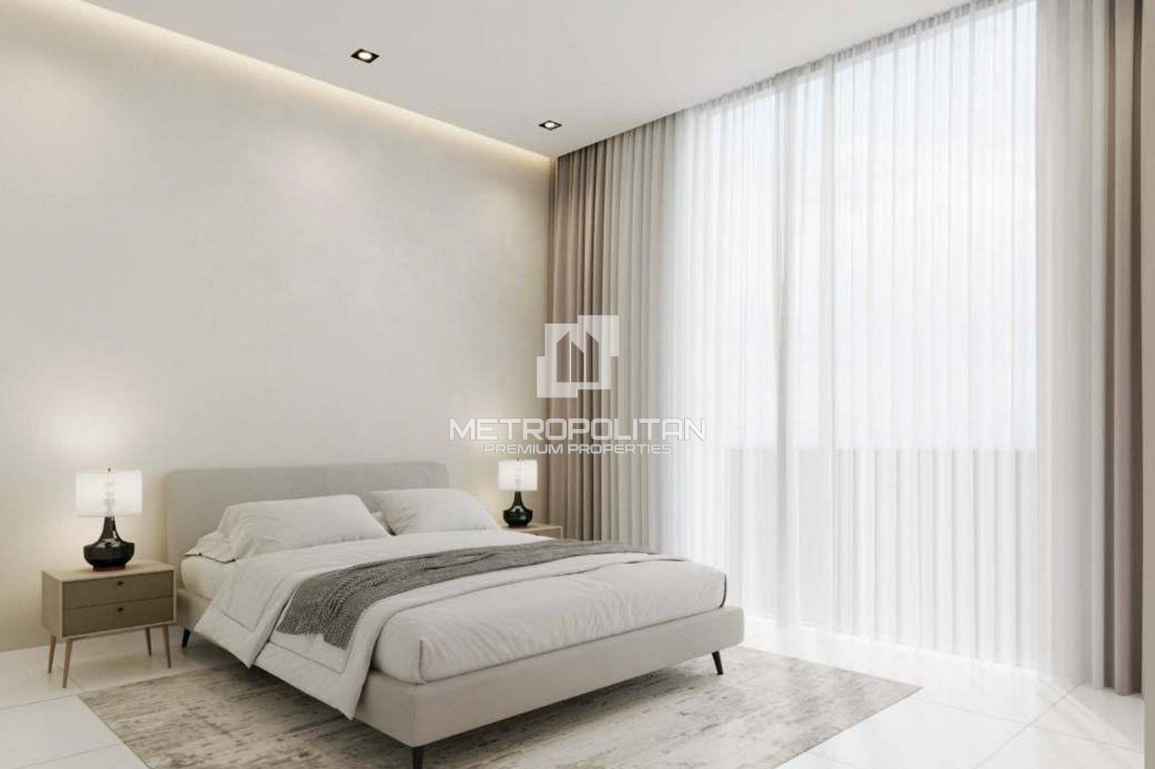 Apartment in Dubai, UAE, 61 m² - picture 4