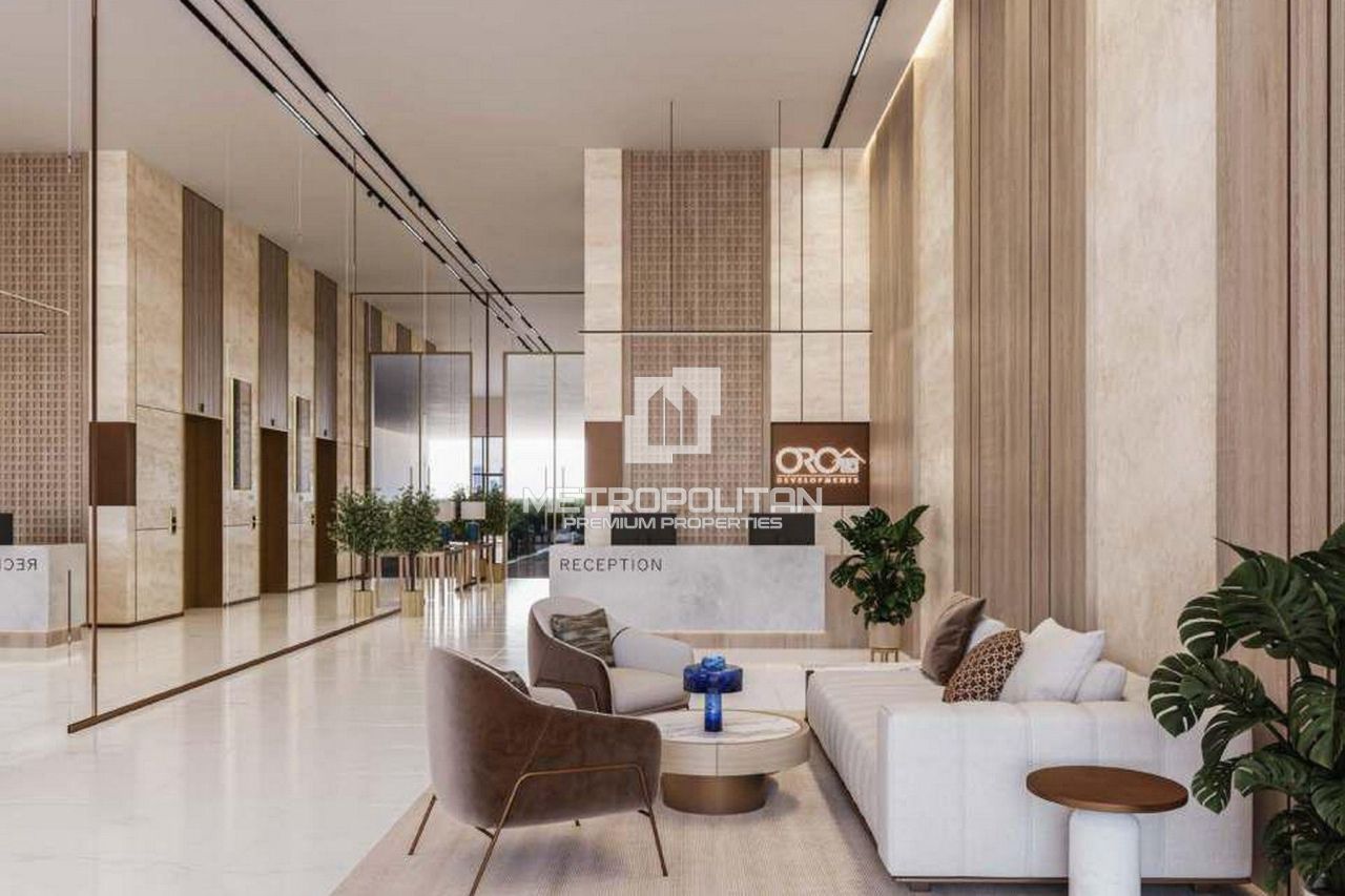 Apartment in Dubai, UAE, 61 m² - picture 5