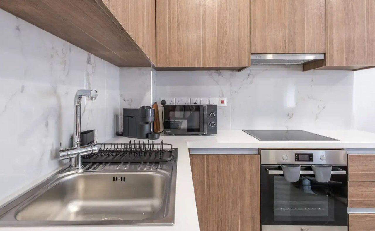 Apartment in Limassol, Cyprus - picture 4