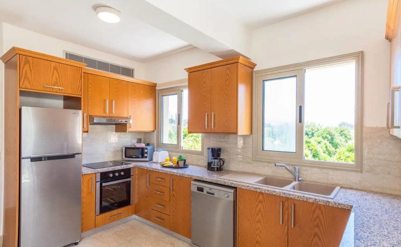 House in Paphos, Cyprus - picture 8