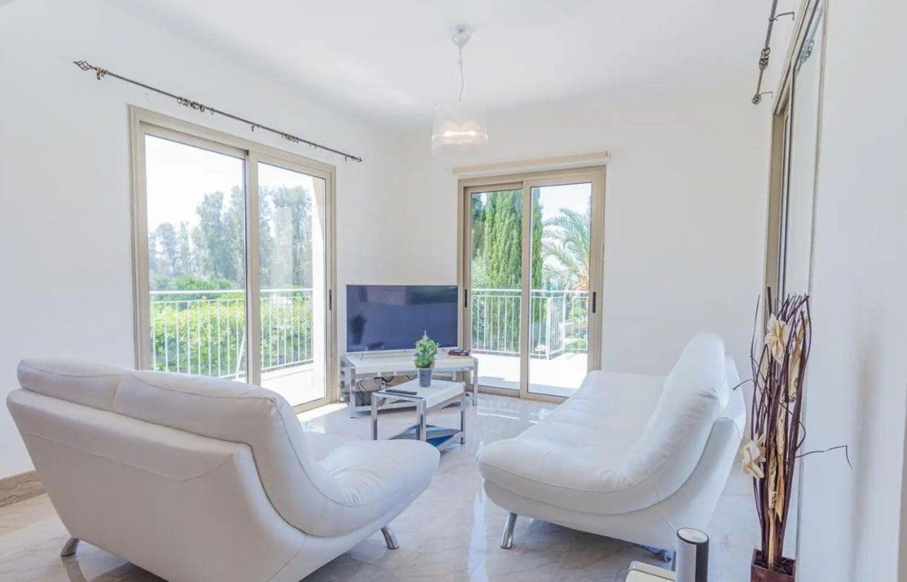 House in Paphos, Cyprus - picture 9