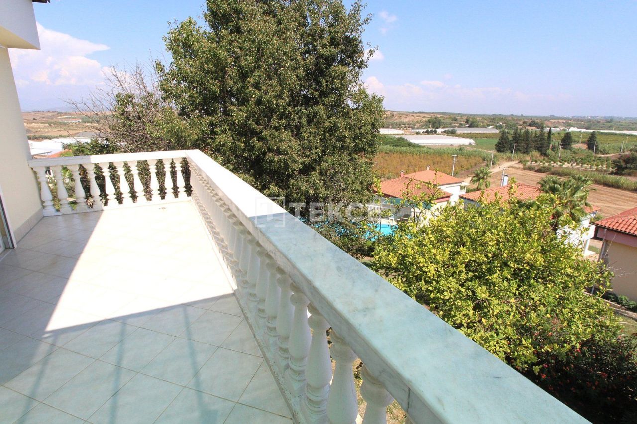 Villa à Serik, Turquie, 235 m² - image 12