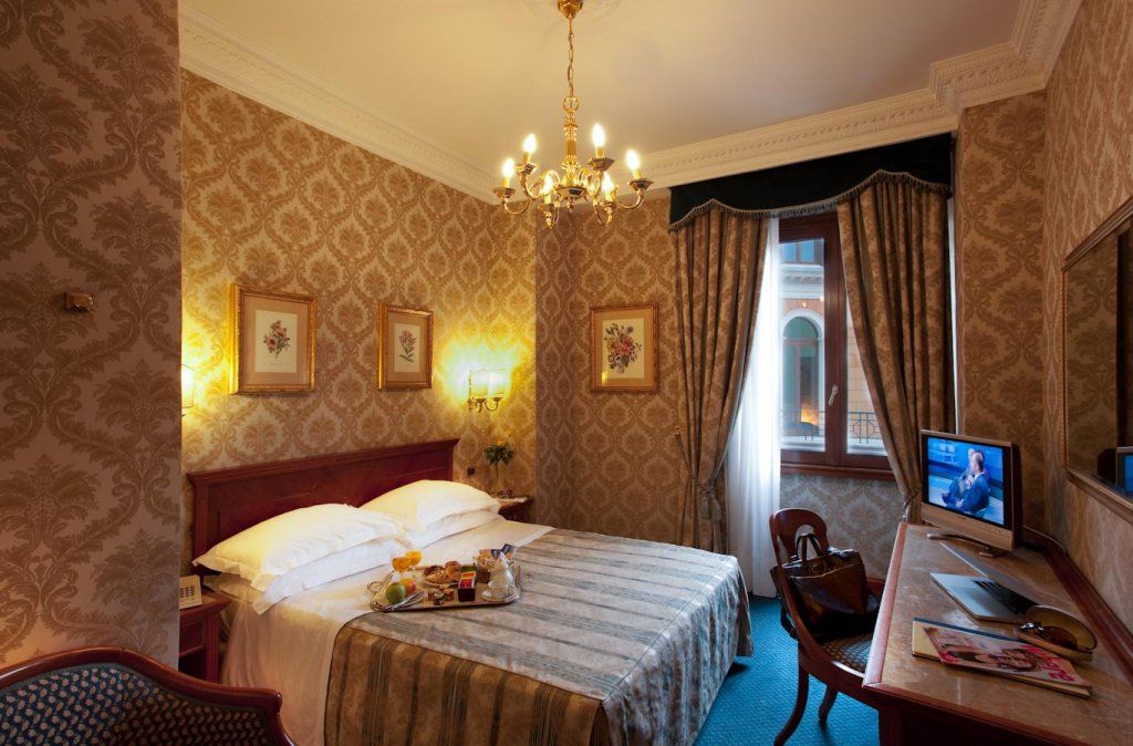 Hotel in Rom, Italien, 1 500 m² - Foto 1