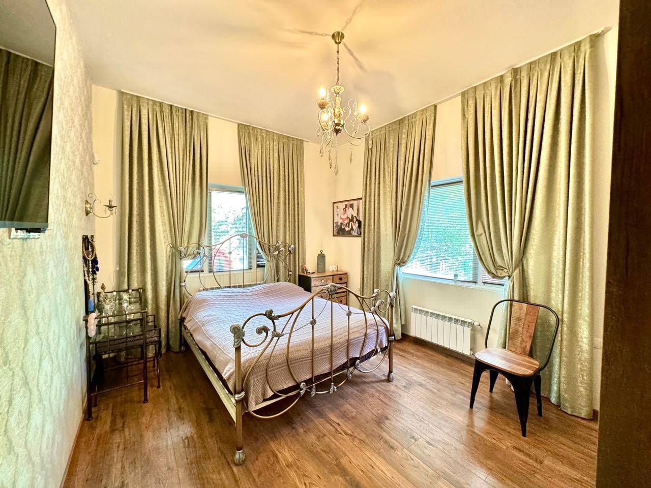 Maison à Tbilissi, Géorgie, 350 m² - image 5