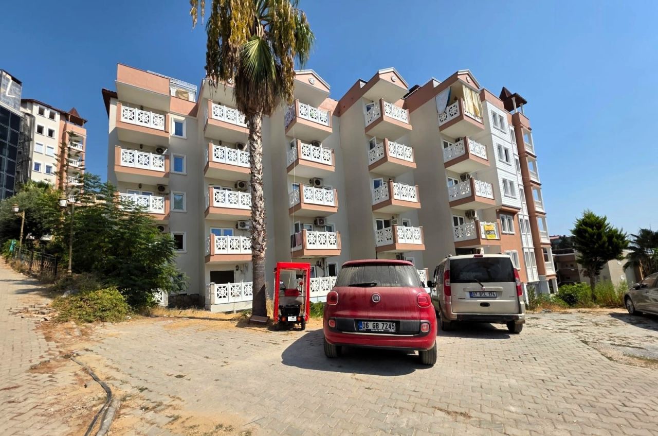Piso en Kestel, Turquia, 50 m² - imagen 1