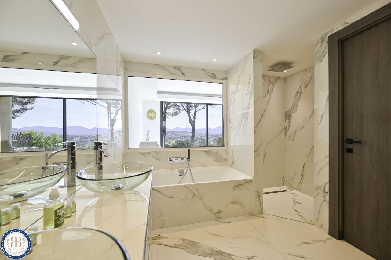 Villa en Mougins, Francia, 390 m² - imagen 13