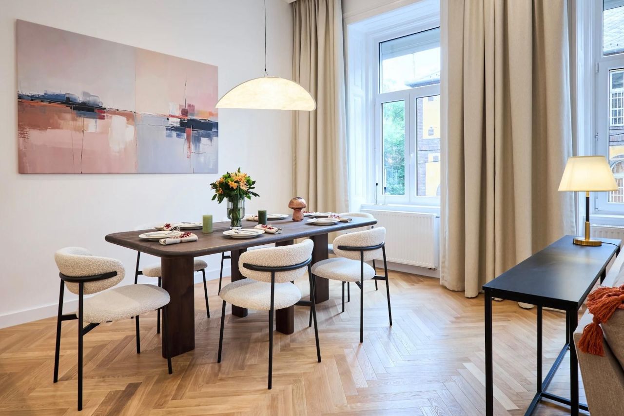 Apartamento en Budapest, Hungría, 102 m² - imagen 1
