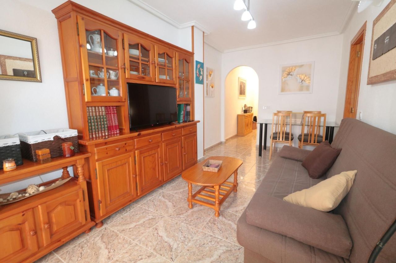 Flat in Torrevieja, Spain, 65 m² - picture 1