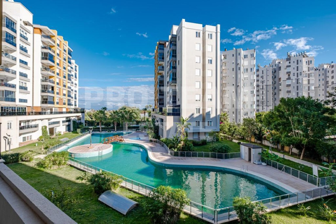 Piso en Antalya, Turquia, 110 m² - imagen 1