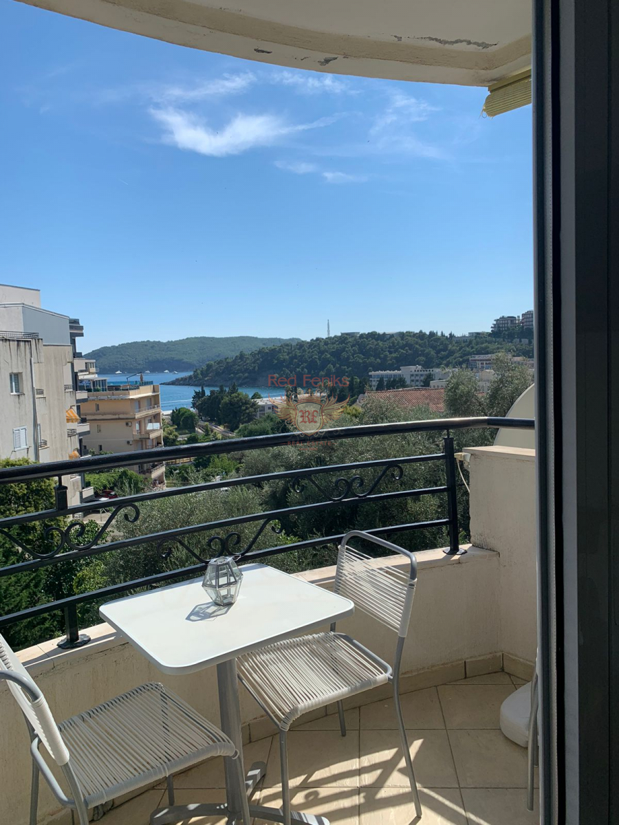 Flat in Budva, Montenegro, 28 m² - picture 1