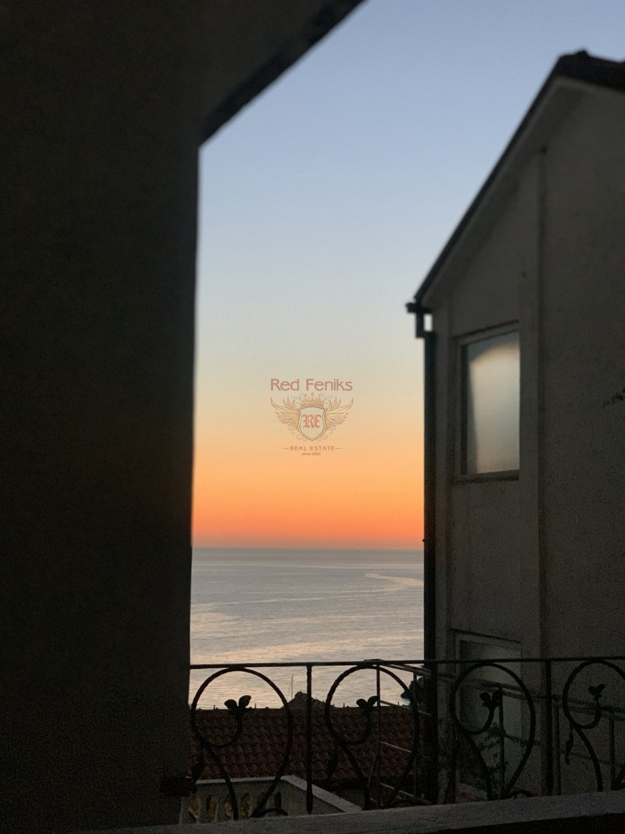 Piso en Budva, Montenegro, 35 m² - imagen 1