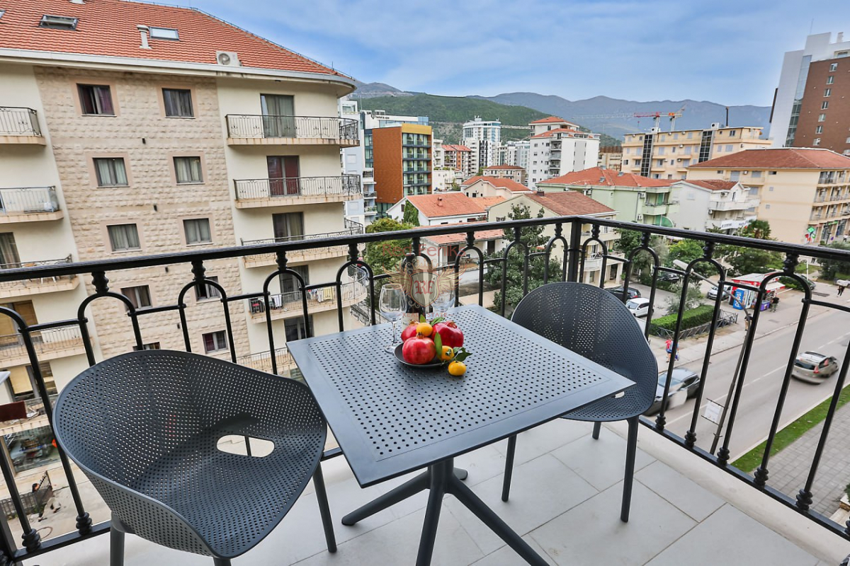 Piso en Budva, Montenegro, 46 m² - imagen 1