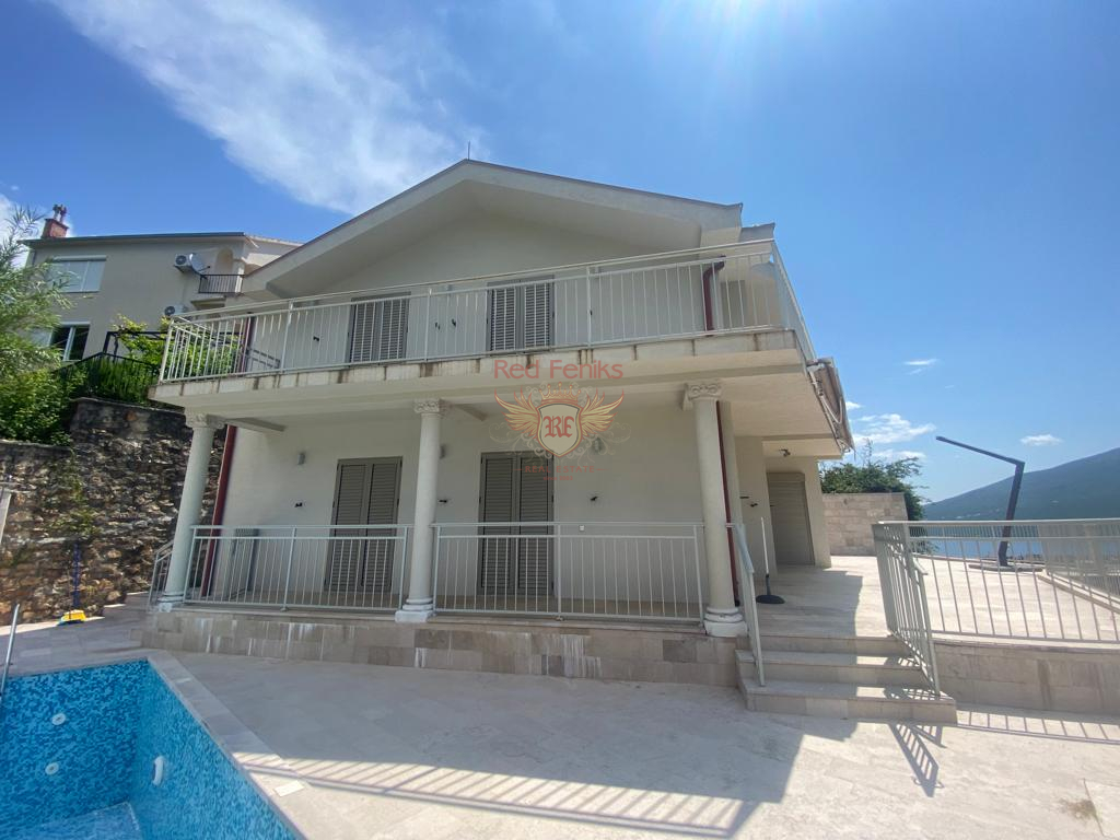 Haus in Herceg-Novi, Montenegro, 151 m² - Foto 1