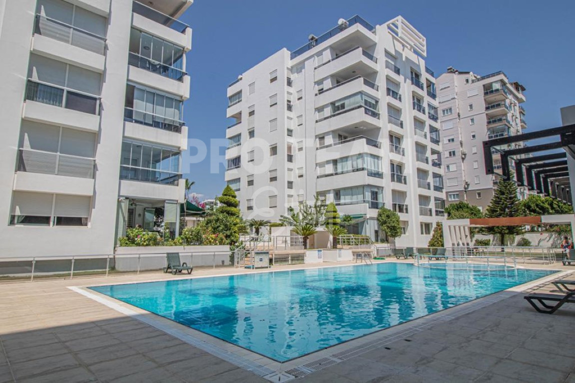 Piso en Antalya, Turquia, 160 m² - imagen 1