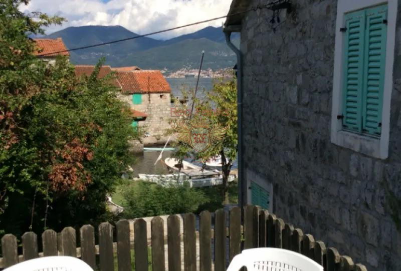 Haus in Halbinsel Luštica, Montenegro, 66 m² - Foto 1