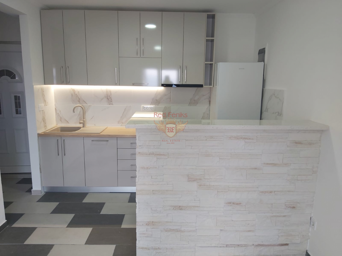 Wohnung in Herceg-Novi, Montenegro, 44 m² - Foto 1